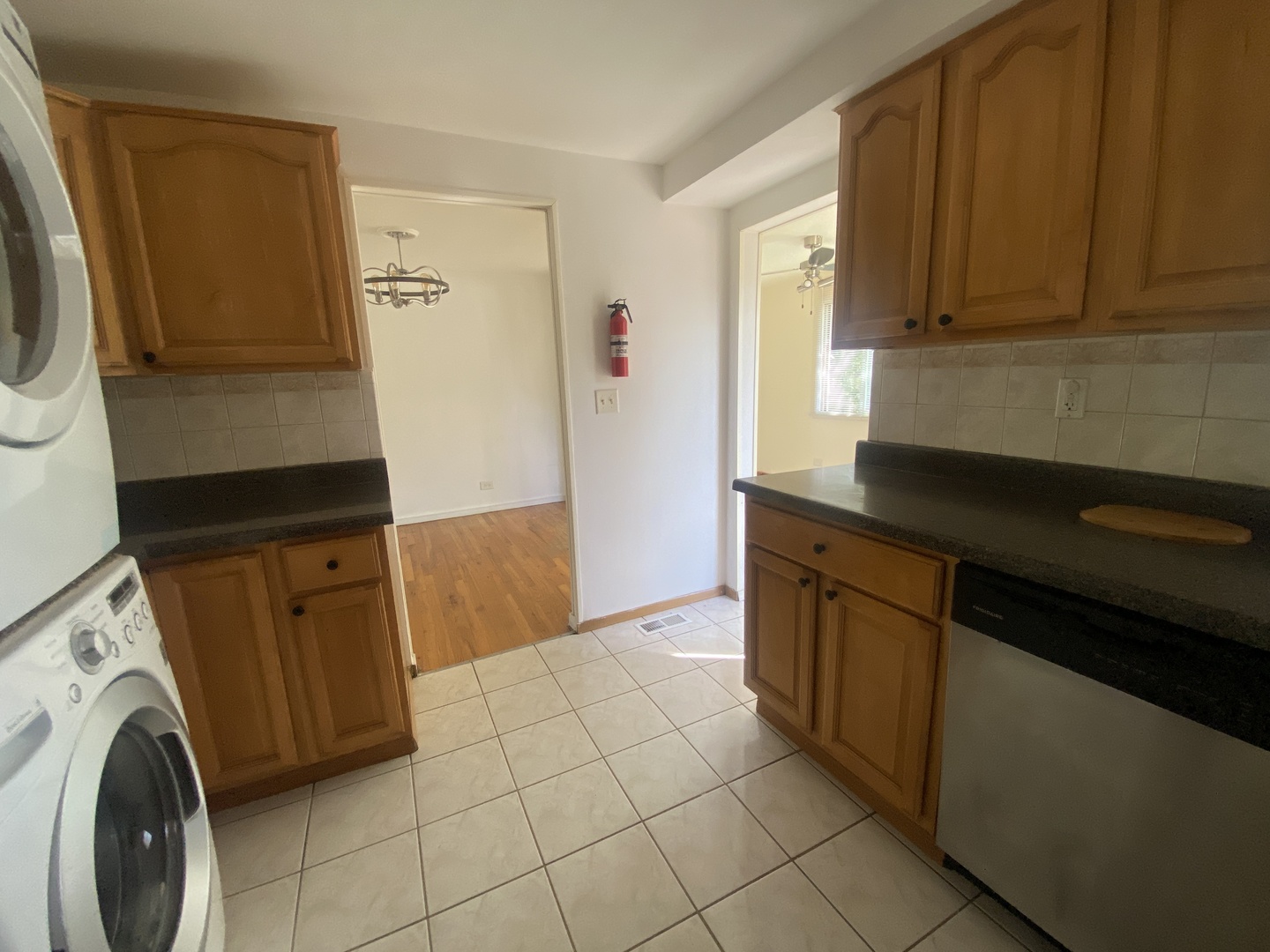 709 S Salem Drive, Schaumburg, IL 60193