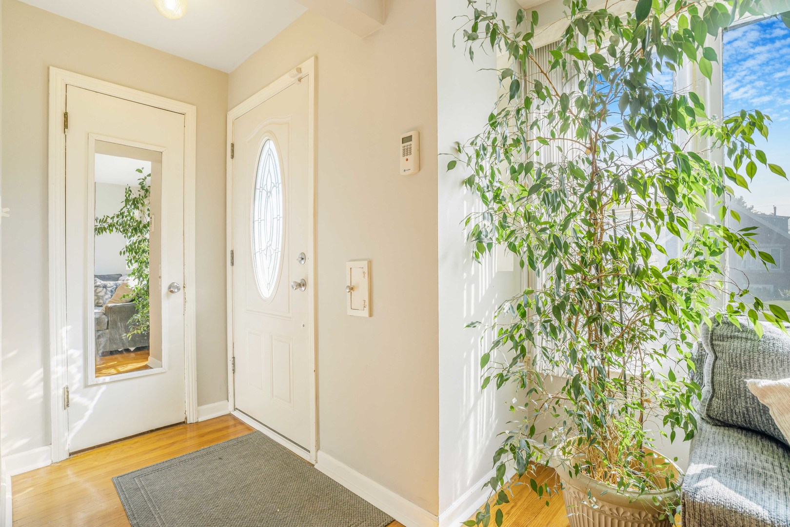 5736 S Kenneth Avenue, Chicago, IL 60629