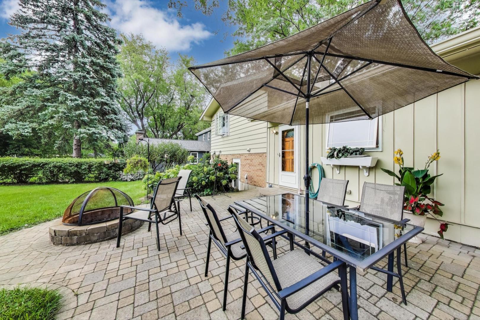 438 High Road, Cary, IL 60013