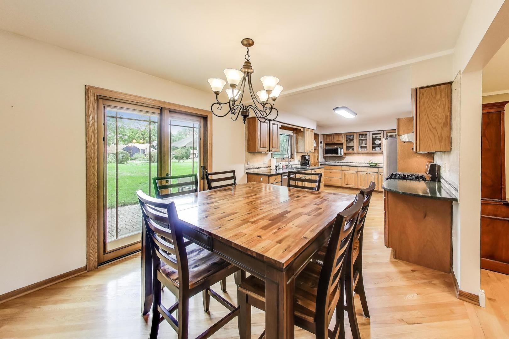 438 High Road, Cary, IL 60013