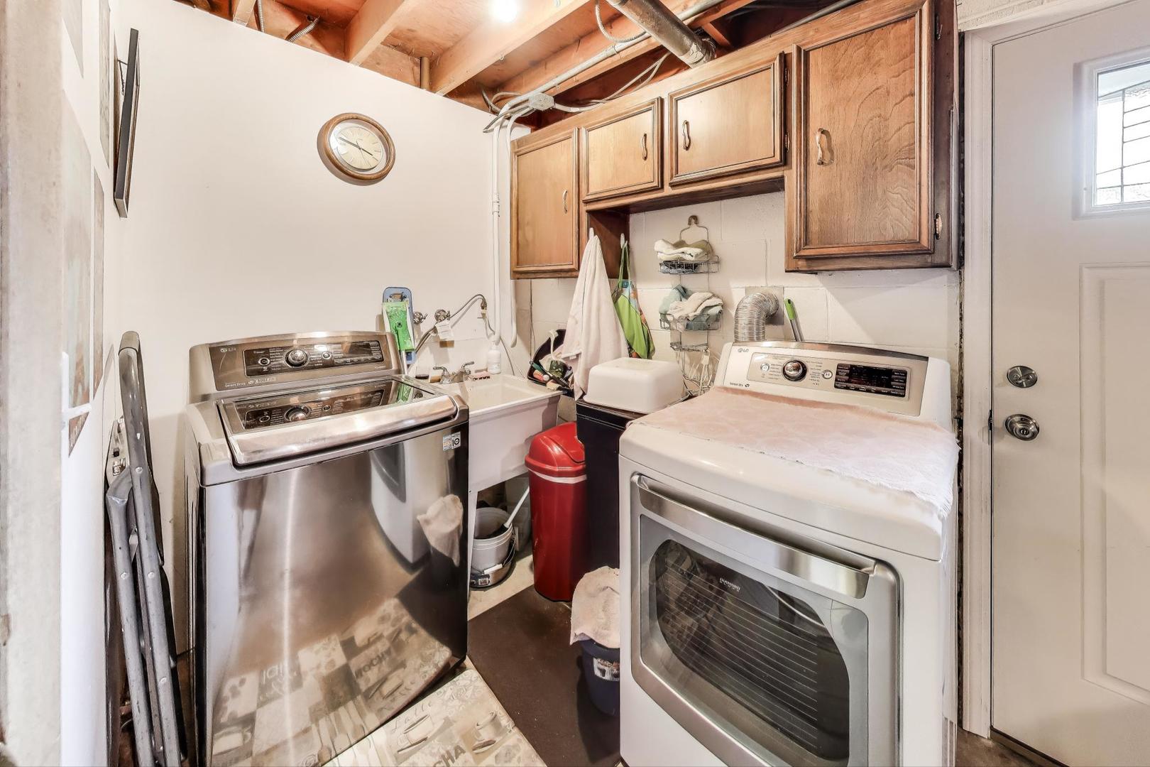 438 High Road, Cary, IL 60013