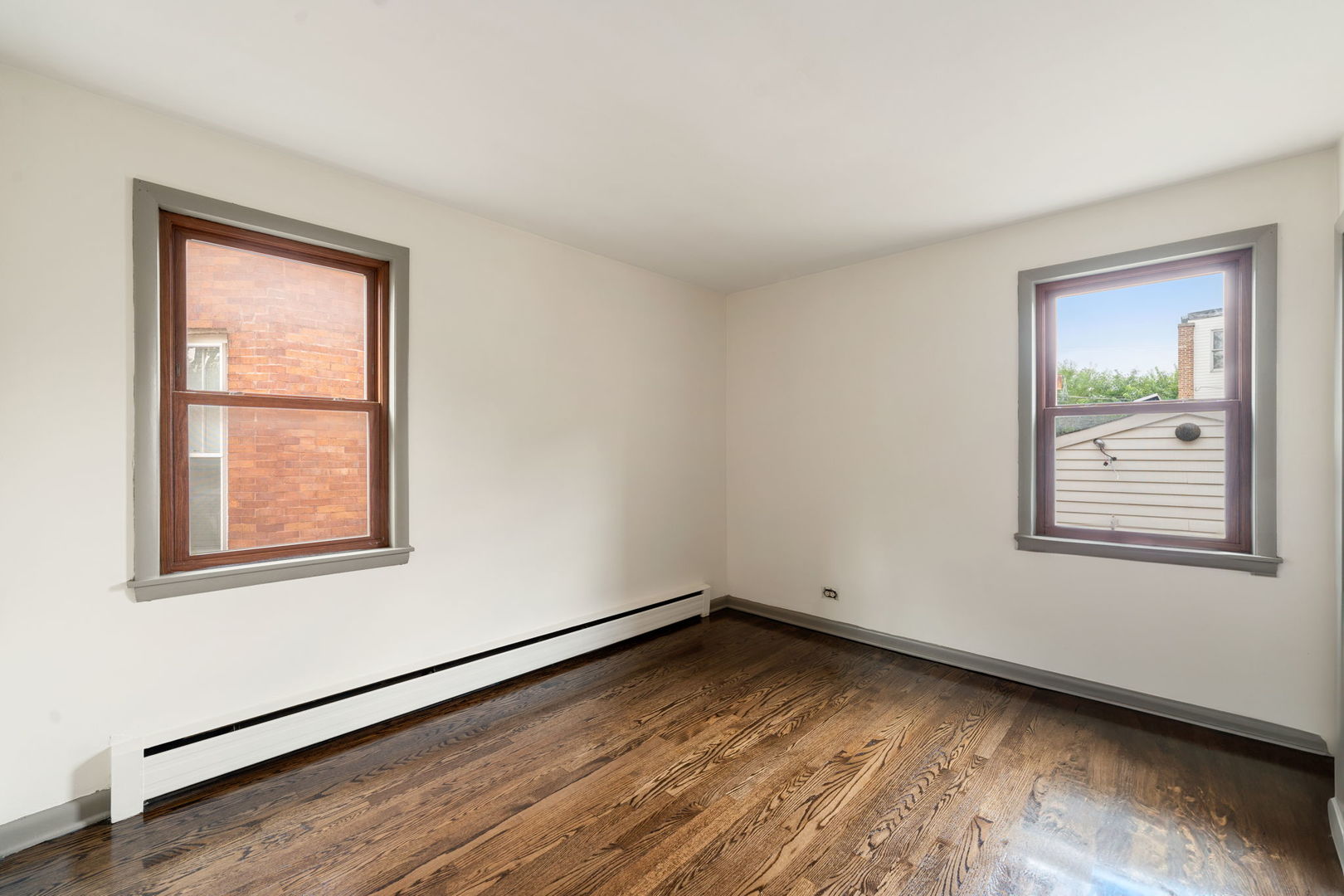 2705 N SAYRE Avenue, Chicago, IL 60707