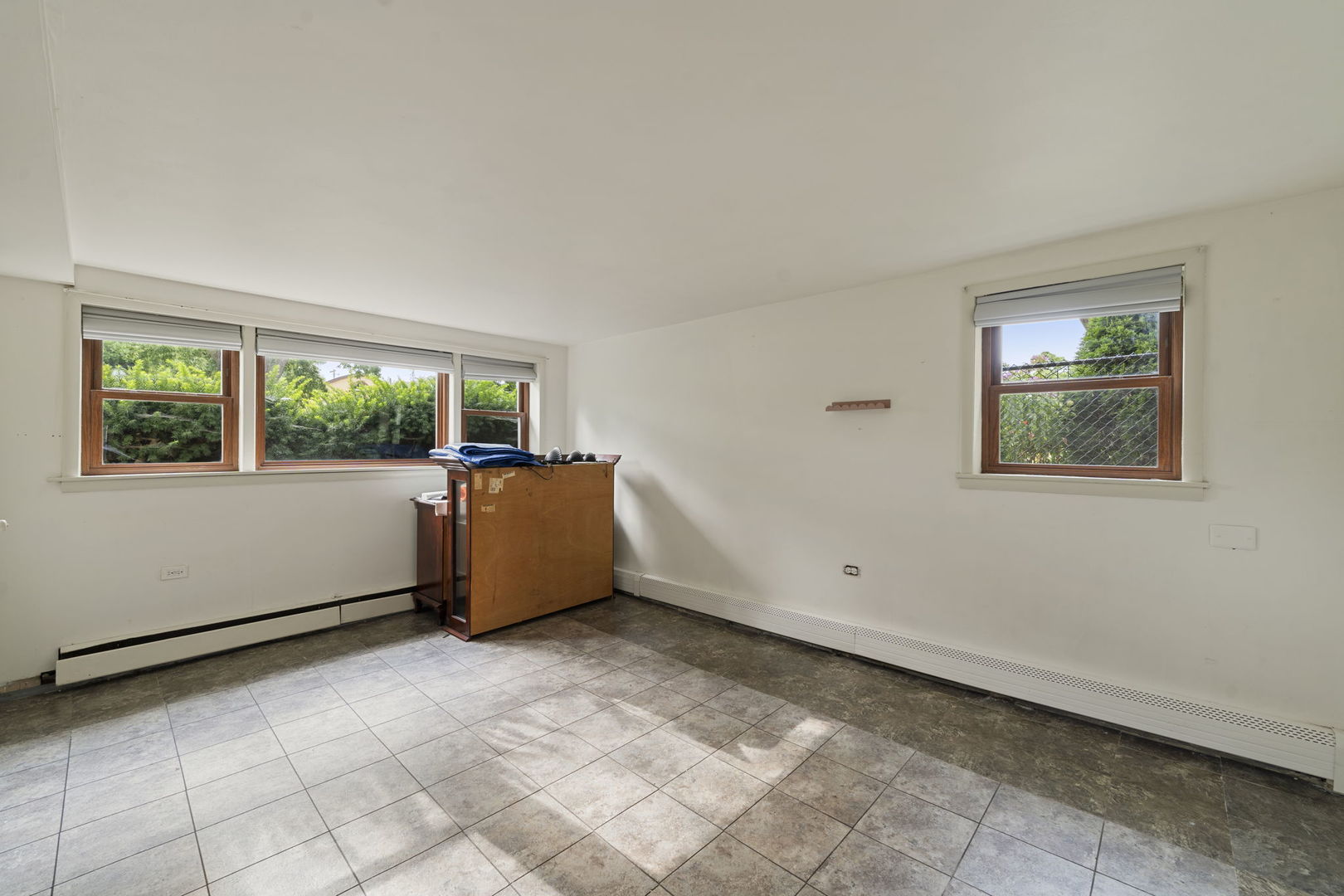 2705 N SAYRE Avenue, Chicago, IL 60707