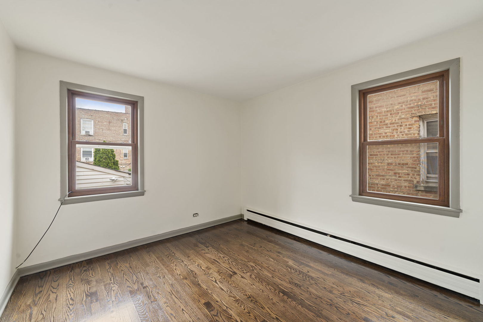 2705 N SAYRE Avenue, Chicago, IL 60707