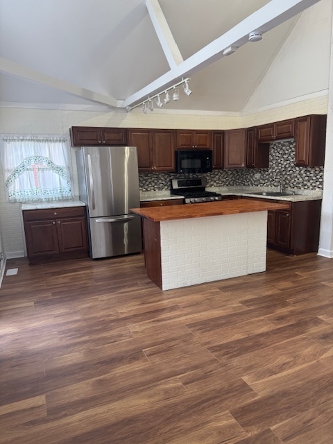 3319 Phillips Avenue, Steger, IL 60475