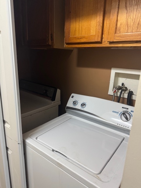 3319 Phillips Avenue, Steger, IL 60475