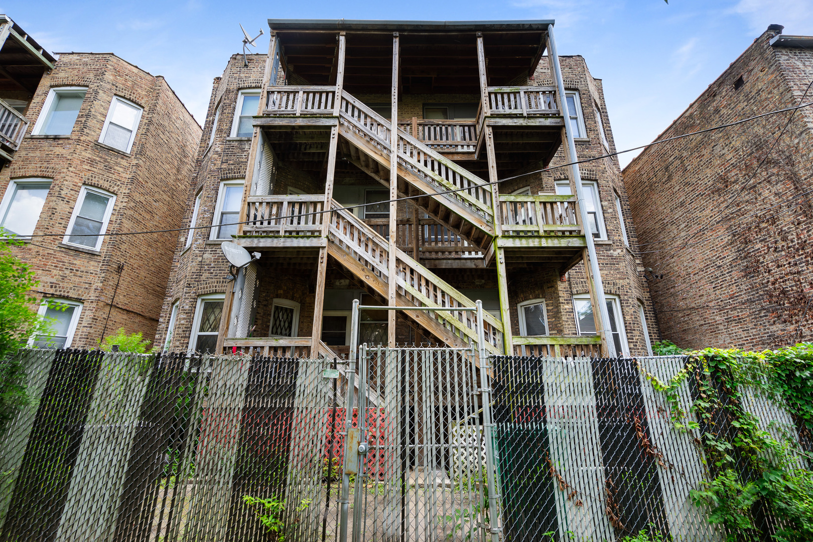 5704-5706 S Indiana Avenue, Chicago, IL 60615