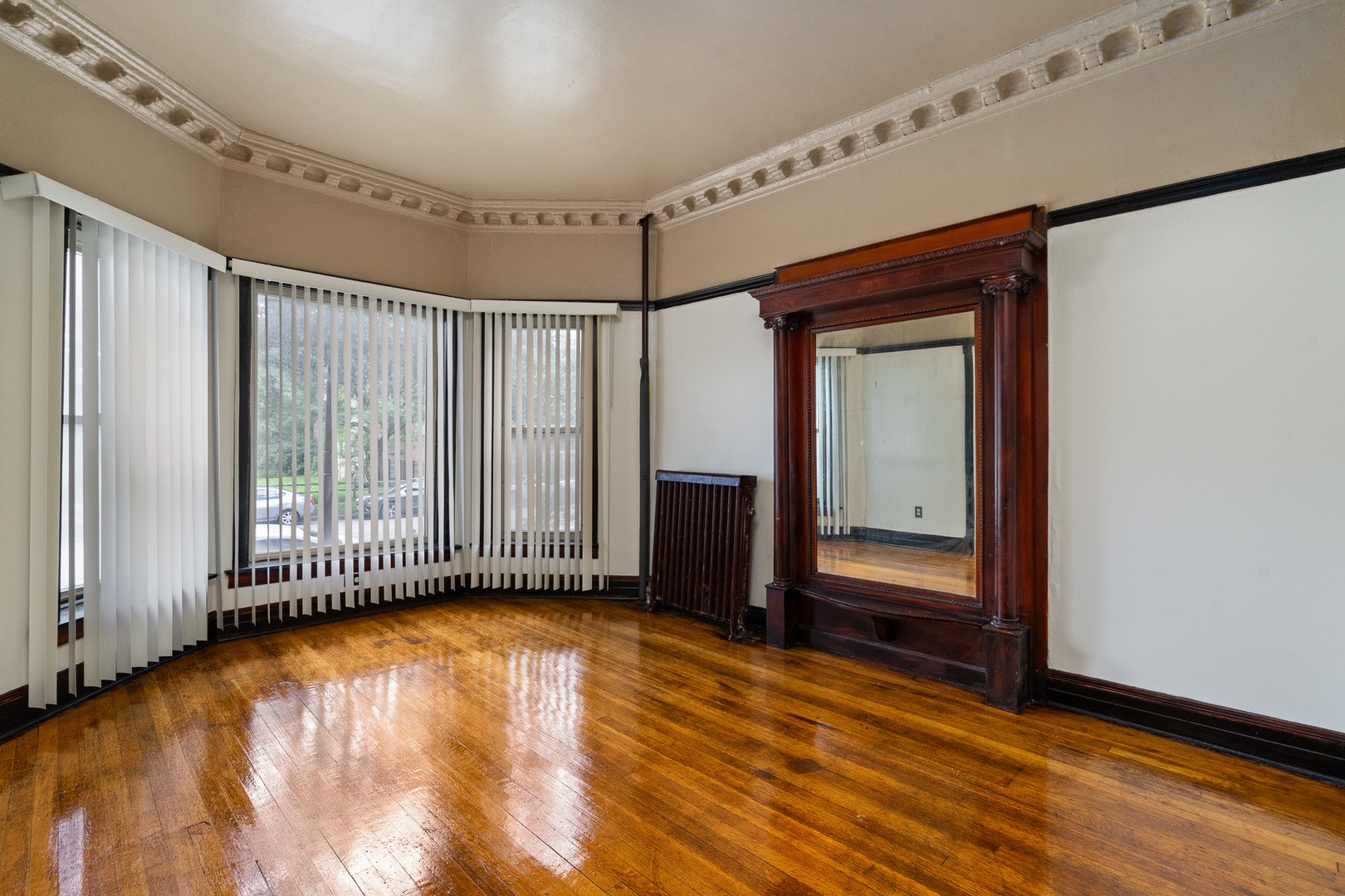 5704-5706 S Indiana Avenue, Chicago, IL 60615
