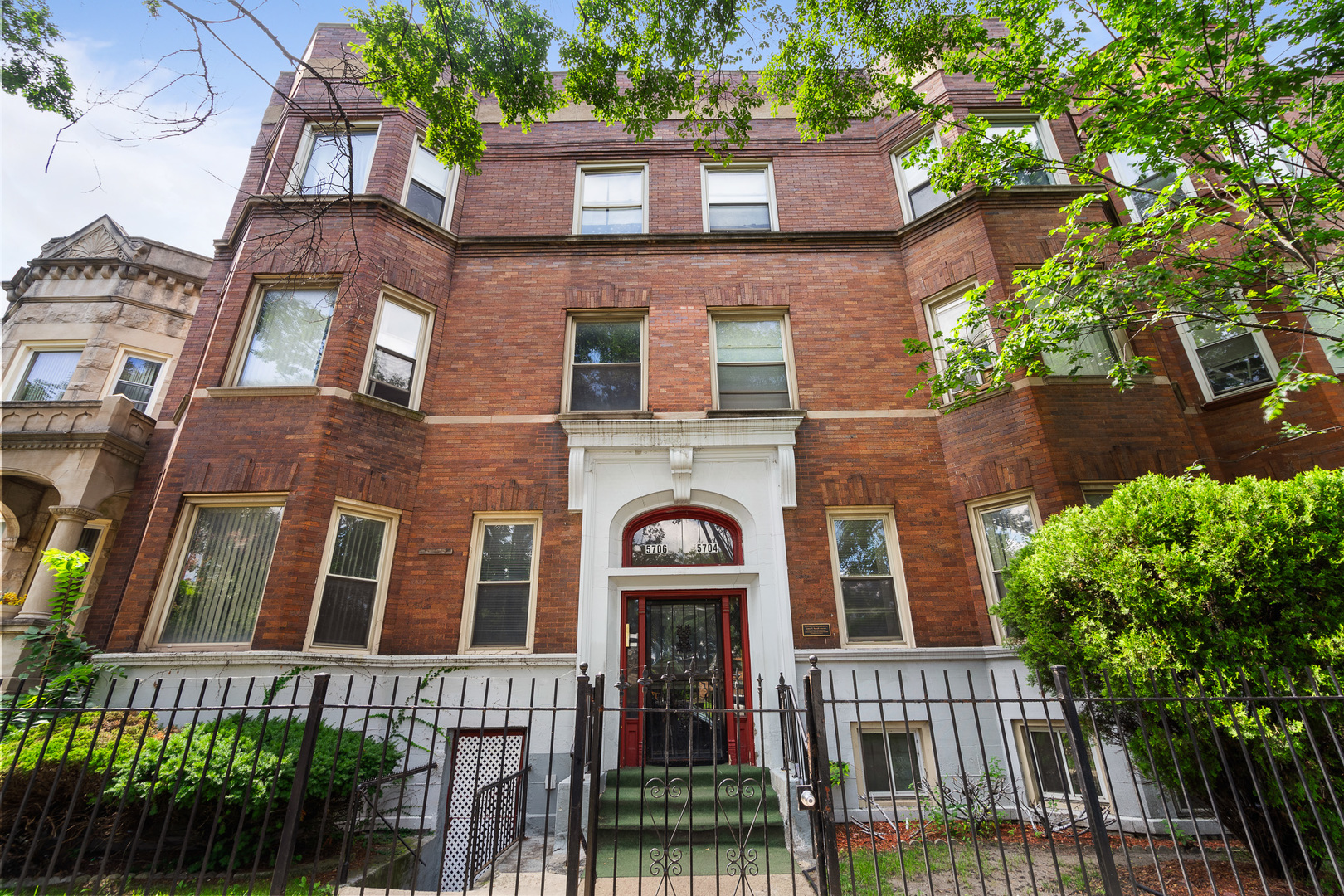 5704-5706 S Indiana Avenue, Chicago, IL 60615