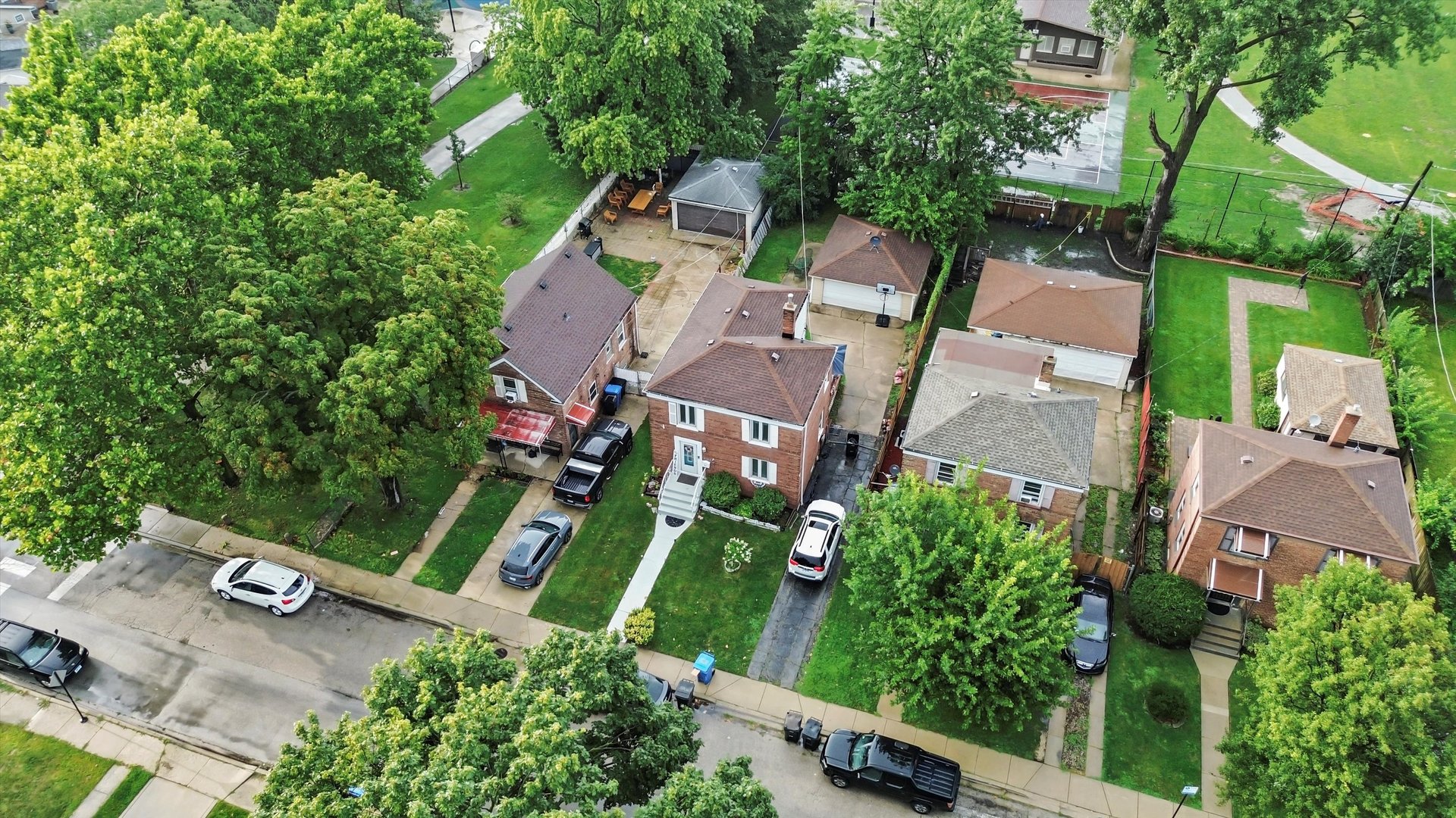 5168 W 64th Street, Chicago, IL 60638