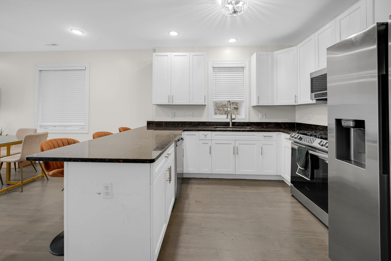 31 E 26th Street #4, Chicago, IL 60616