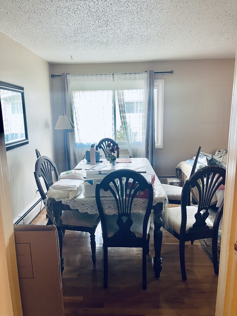 9205 POTTER Road #2H, Des Plaines, IL 60016