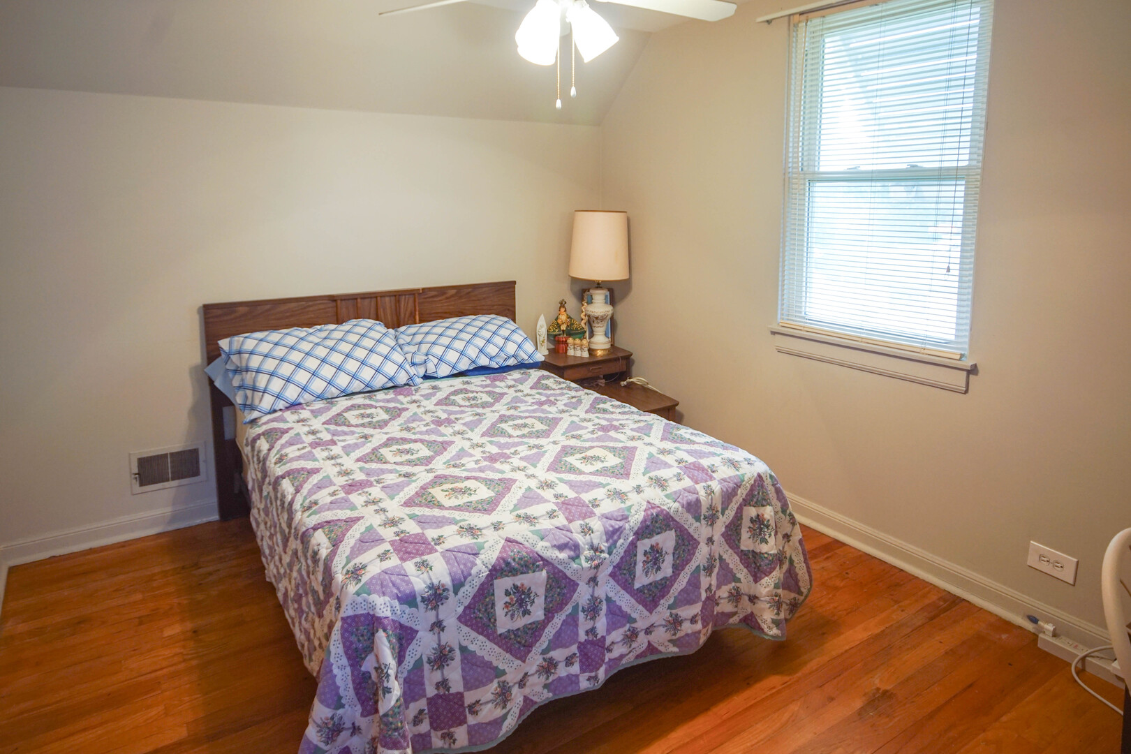 1442 Oak Park Avenue, Berwyn, IL 60402