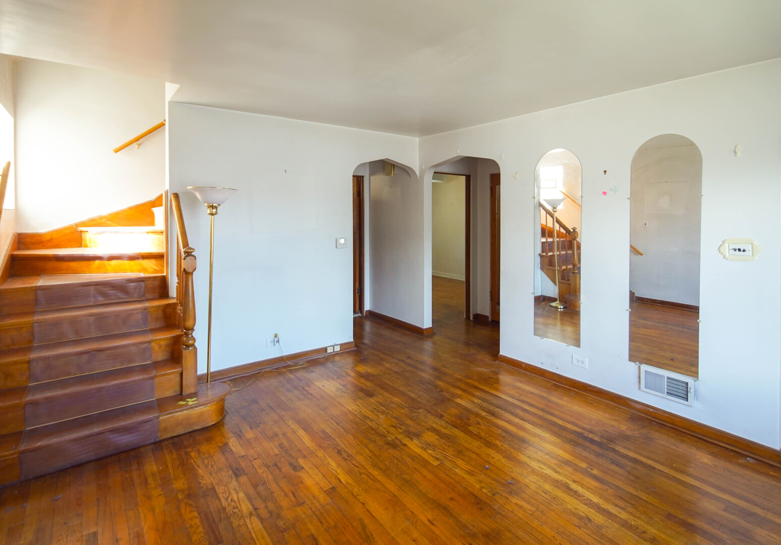 1442 Oak Park Avenue, Berwyn, IL 60402