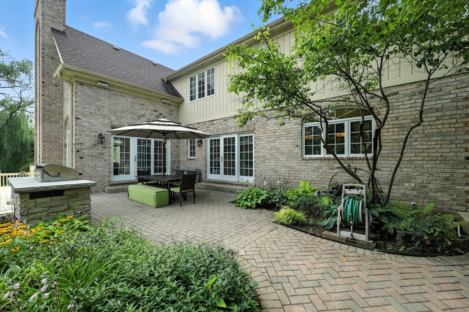 2240 Edgebrooke Drive, Lisle, IL 60532