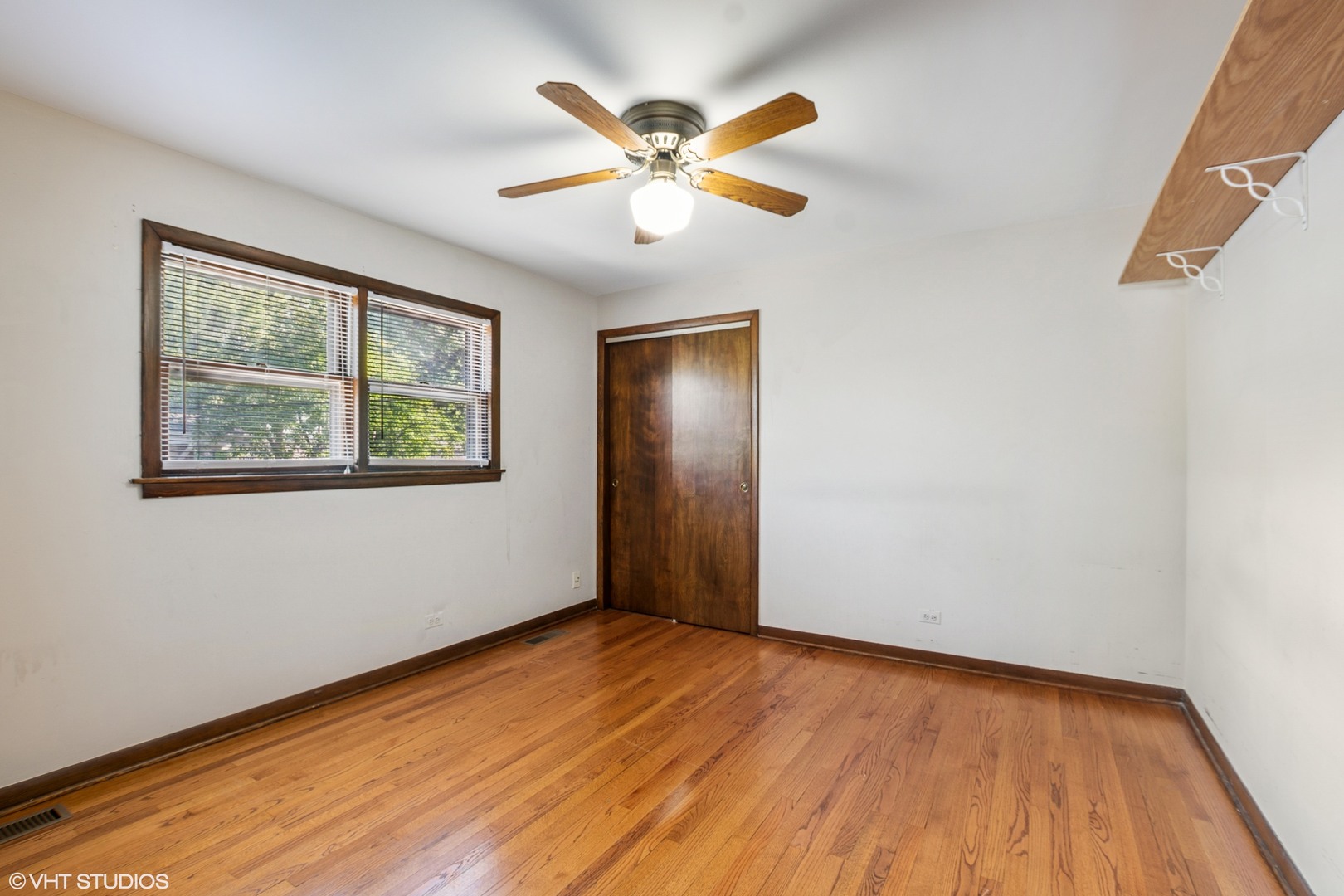 10624 Lawler Avenue, Oak Lawn, IL 60453