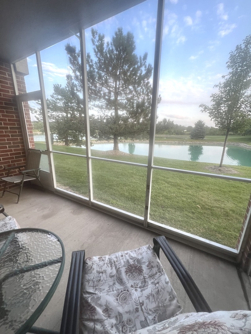 6243 Misty Pines Drive #1, Tinley Park, IL 60477