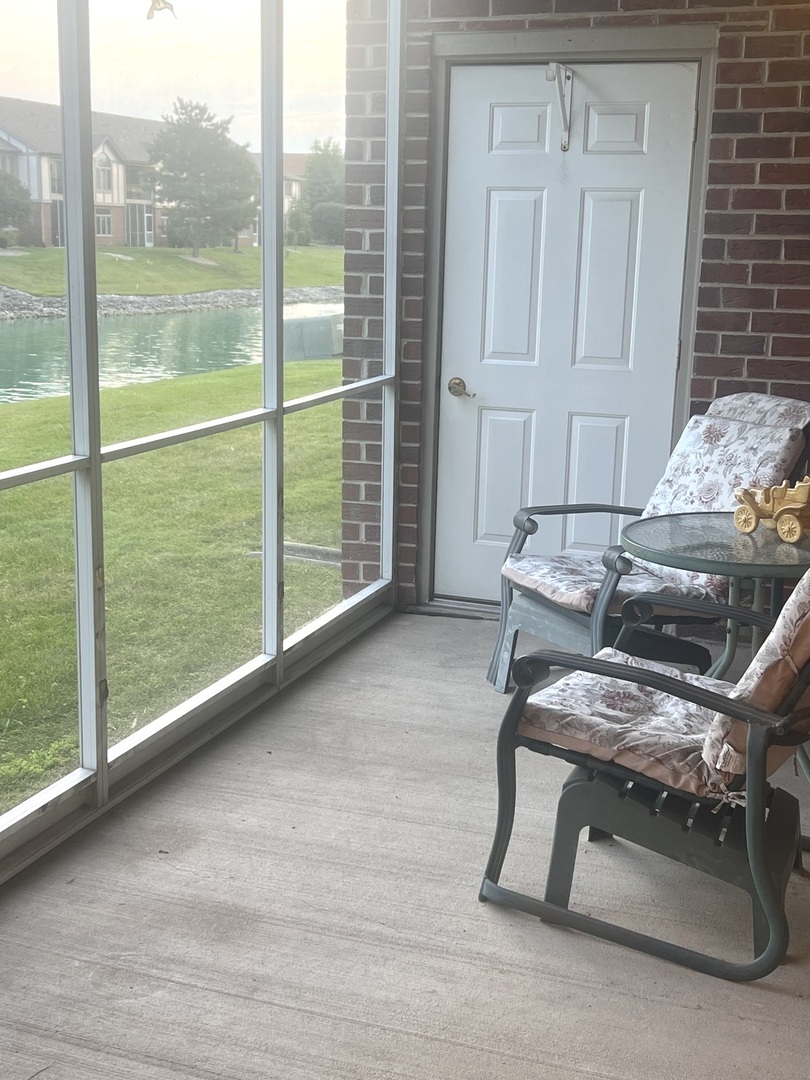 6243 Misty Pines Drive #1, Tinley Park, IL 60477