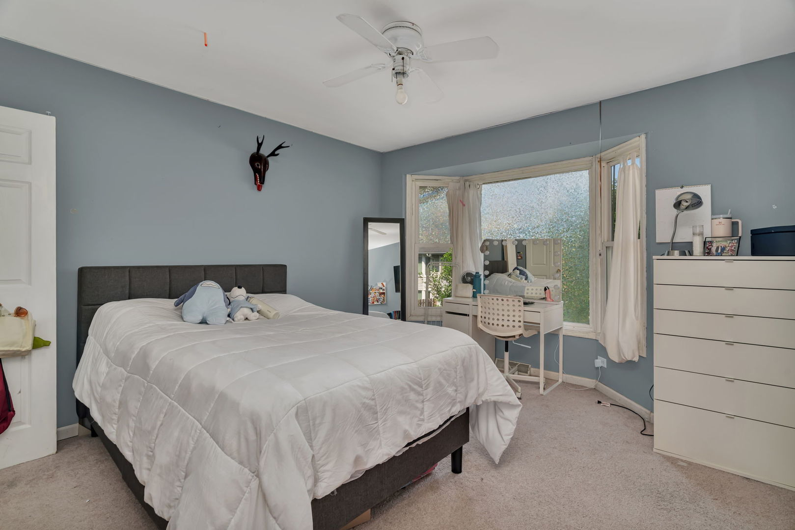 208 Porter Lane #208, Bolingbrook, IL 60440