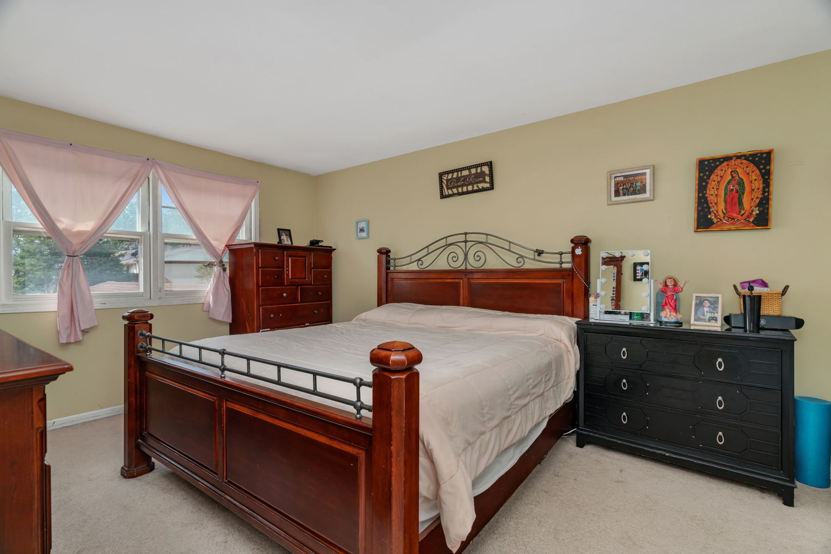 208 Porter Lane #208, Bolingbrook, IL 60440