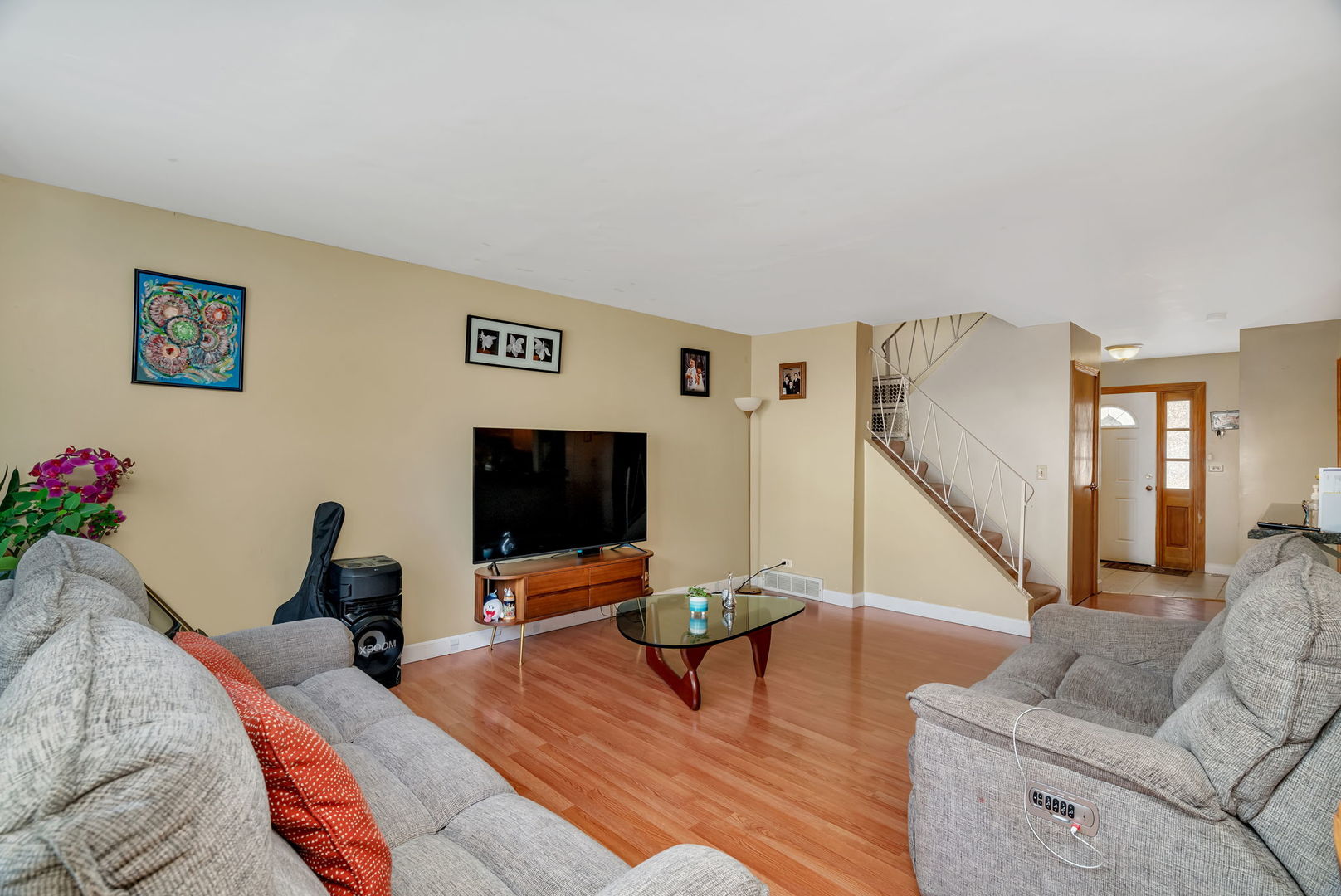 208 Porter Lane #208, Bolingbrook, IL 60440