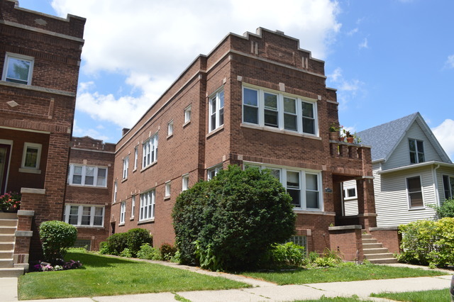 3438 N Hamlin Avenue, Chicago, IL 60618