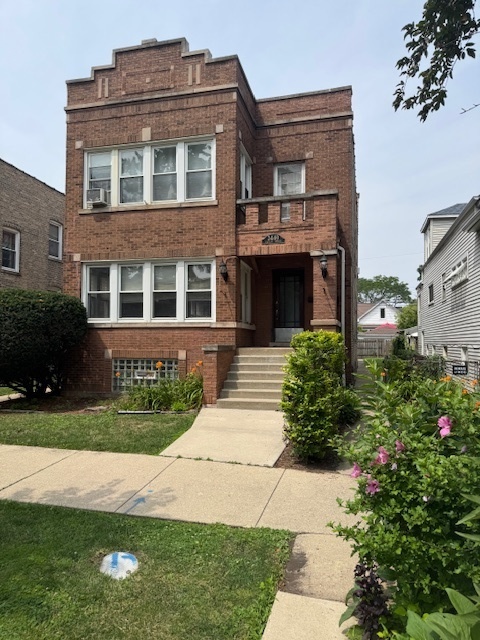 3438 N Hamlin Avenue, Chicago, IL 60618