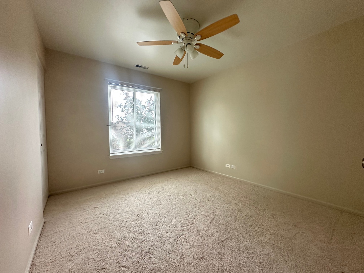 2577 Warm Springs Lane, Naperville, IL 60564