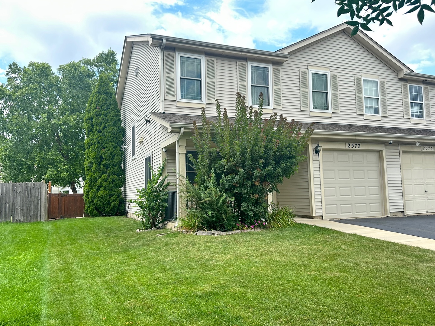 2577 Warm Springs Lane, Naperville, IL 60564