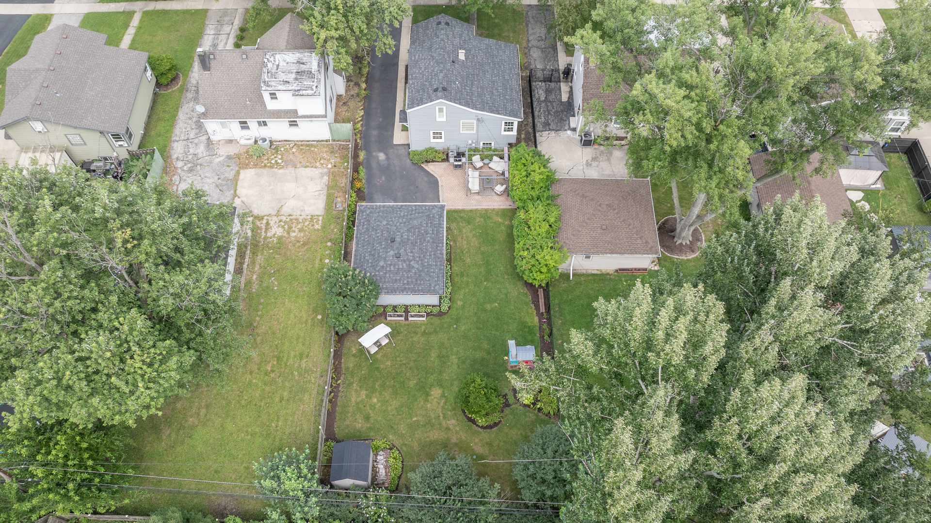 141 W Park Drive, Lombard, IL 60148
