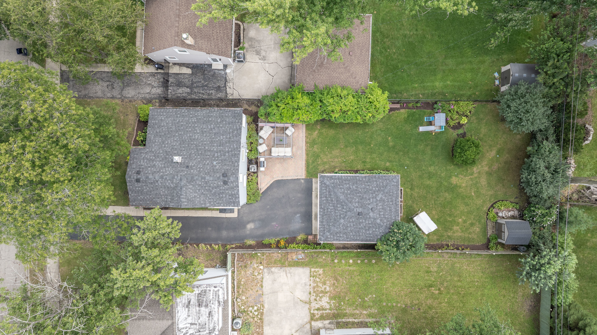 141 W Park Drive, Lombard, IL 60148