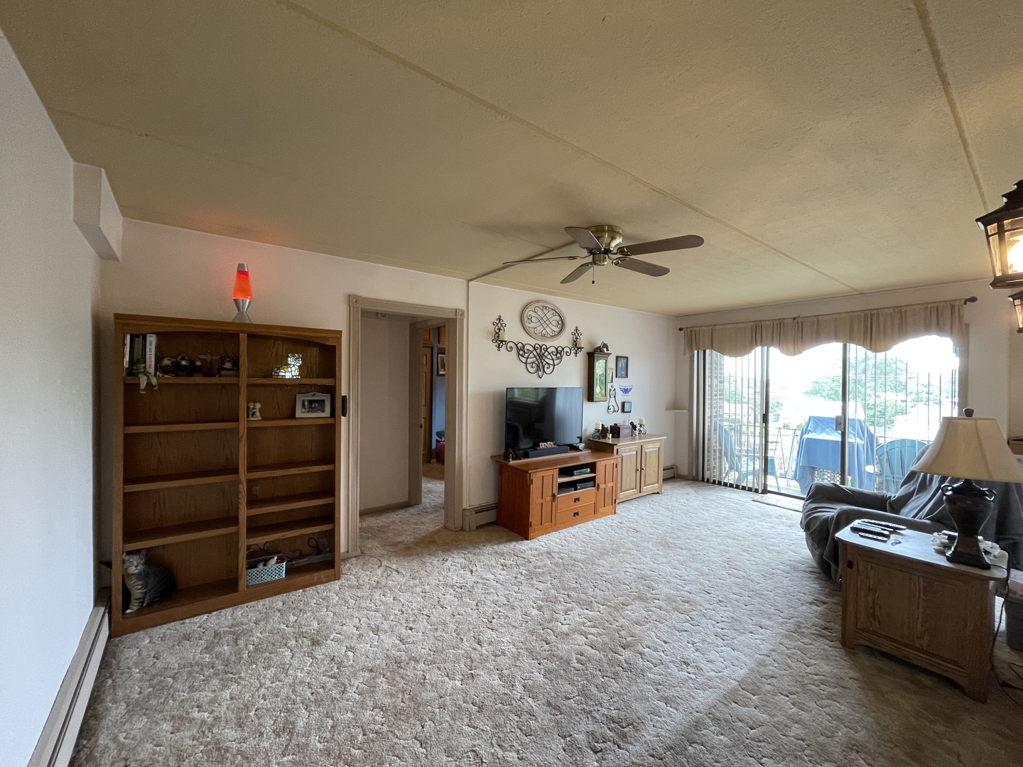 7117 W 93rd Street #401, Oak Lawn, IL 60453