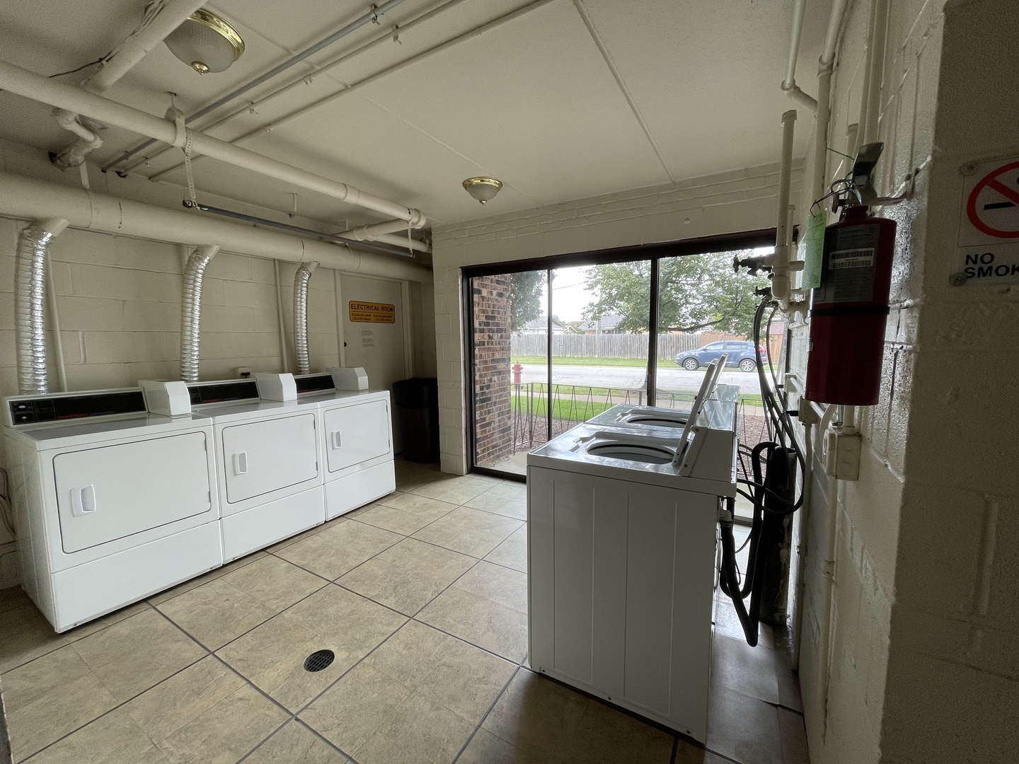 7117 W 93rd Street #401, Oak Lawn, IL 60453
