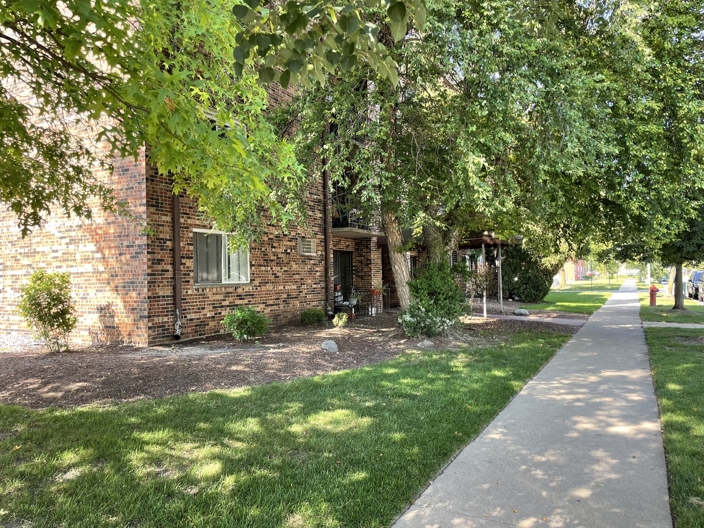 7117 W 93rd Street #401, Oak Lawn, IL 60453