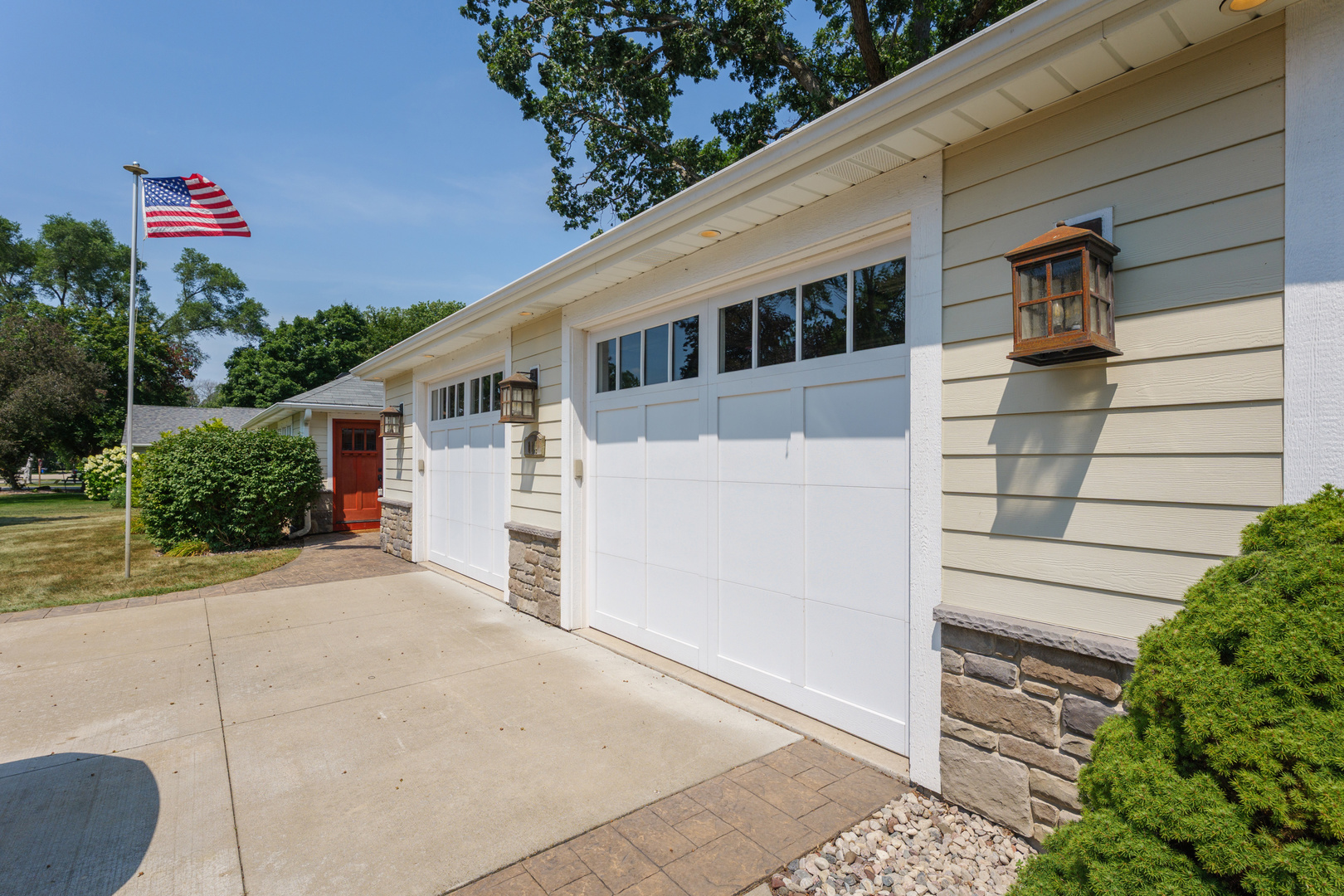 114 E Elm Street, Silver Lake, WI 53170