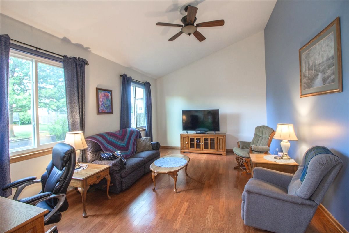 2903 Clearview Court, Joliet, IL 60436
