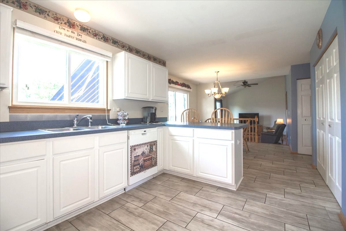 2903 Clearview Court, Joliet, IL 60436