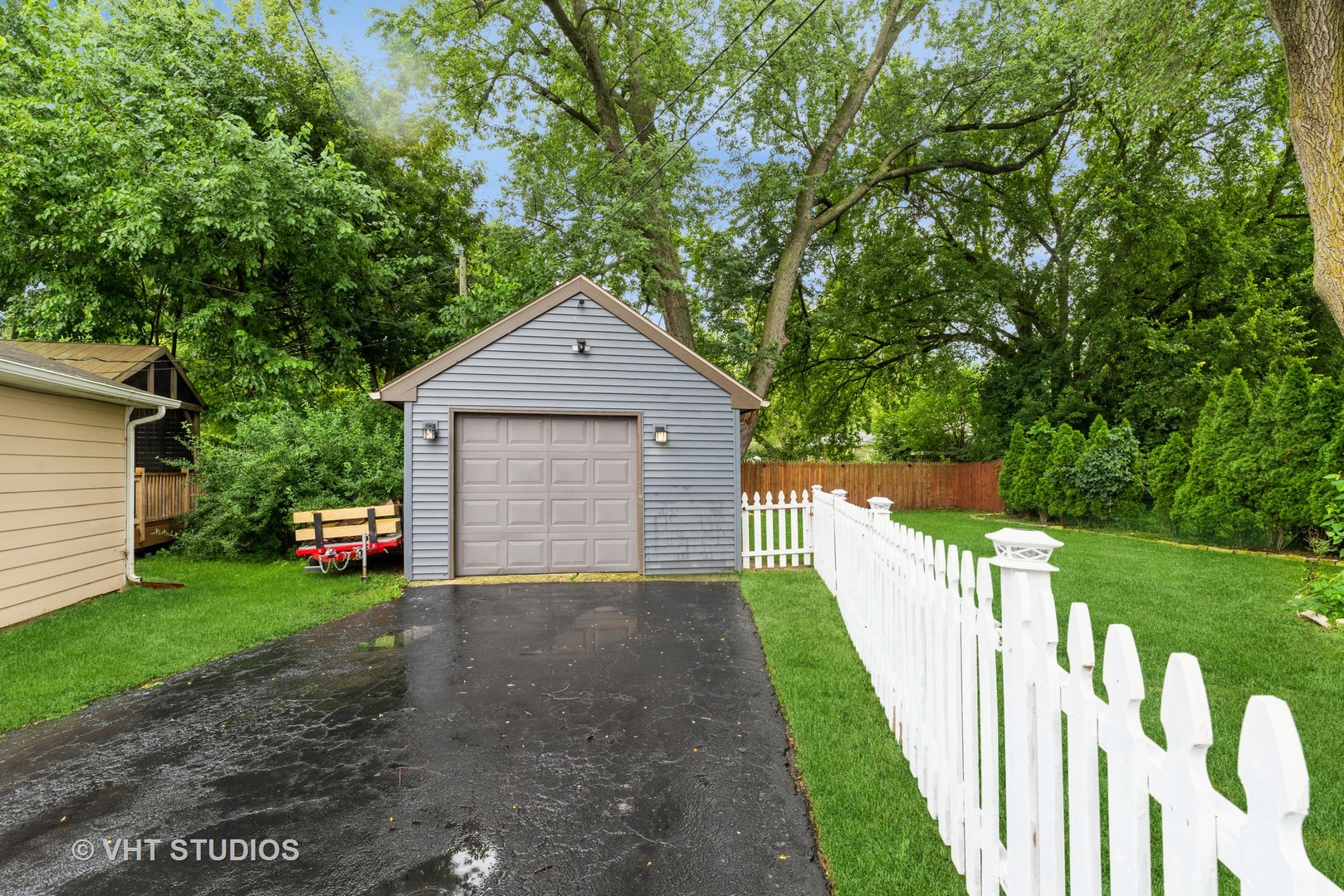 1506 N River Road, McHenry, IL 60051