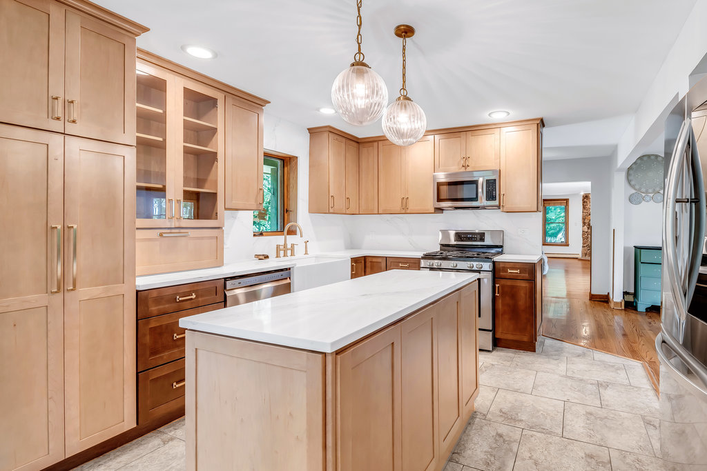 19W681 109th Street, Lemont, IL 60439