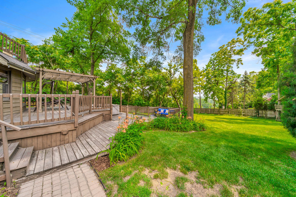 19W681 109th Street, Lemont, IL 60439