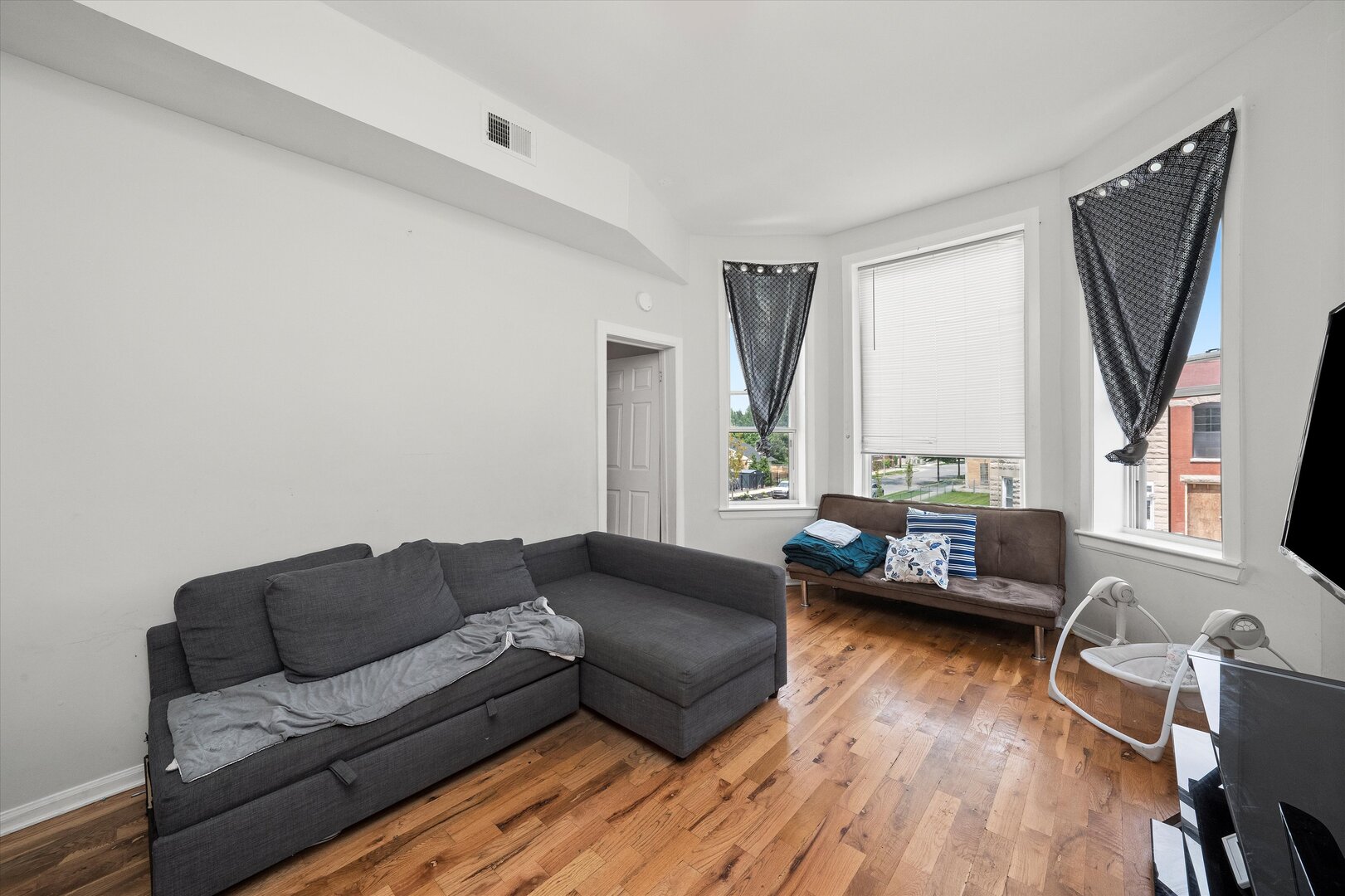 2857 W POLK Street, Chicago, IL 60612