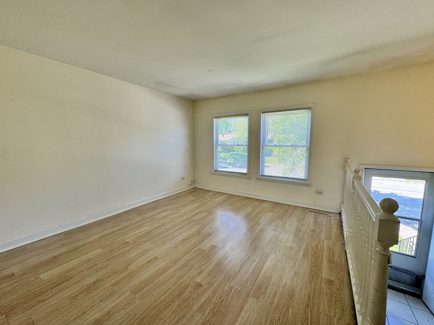 55 W Green Meadows Boulevard, Streamwood, IL 60107