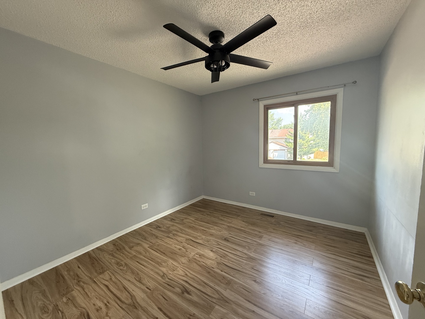1711 Bell Drive, Hanover Park, IL 60133