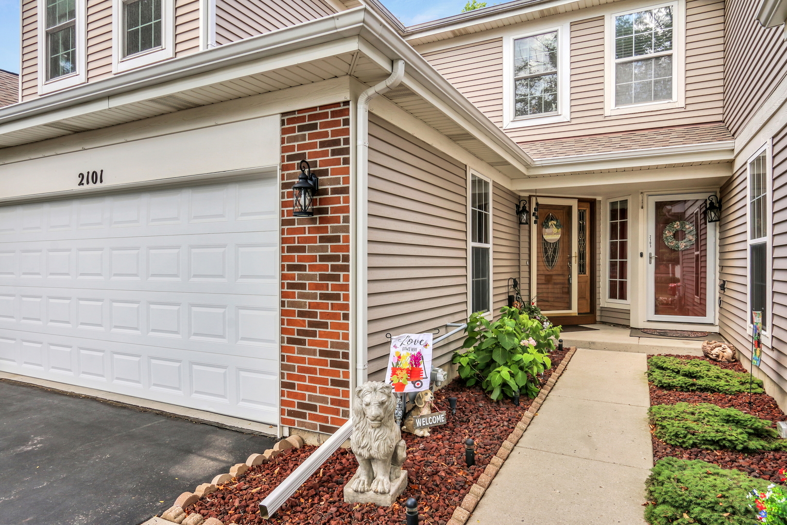 2101 Peach Tree Lane, Algonquin, IL 60102
