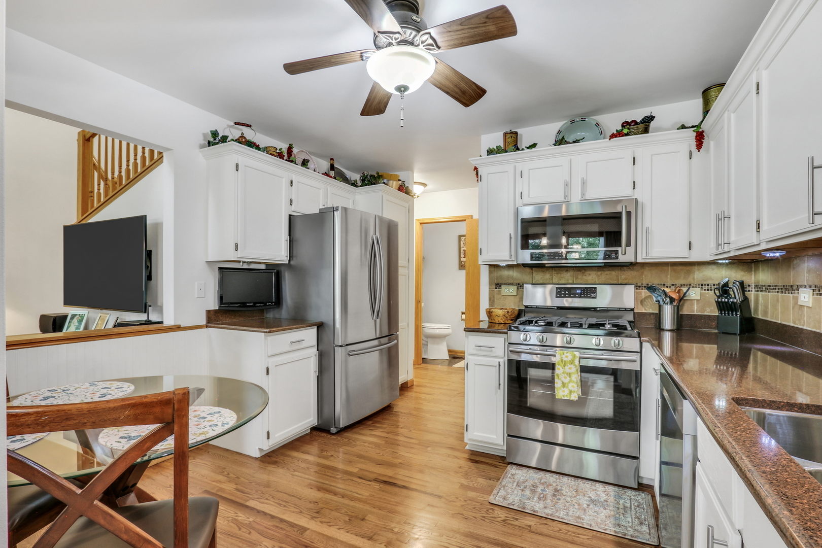 2101 Peach Tree Lane, Algonquin, IL 60102