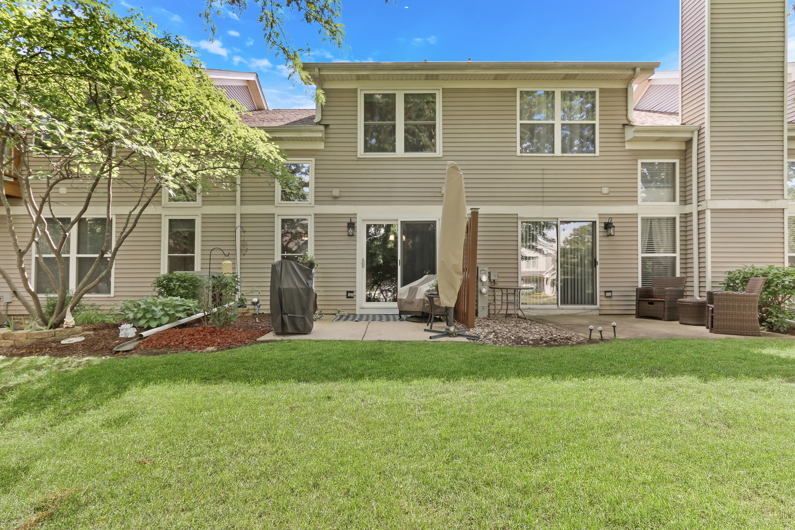 2101 Peach Tree Lane, Algonquin, IL 60102