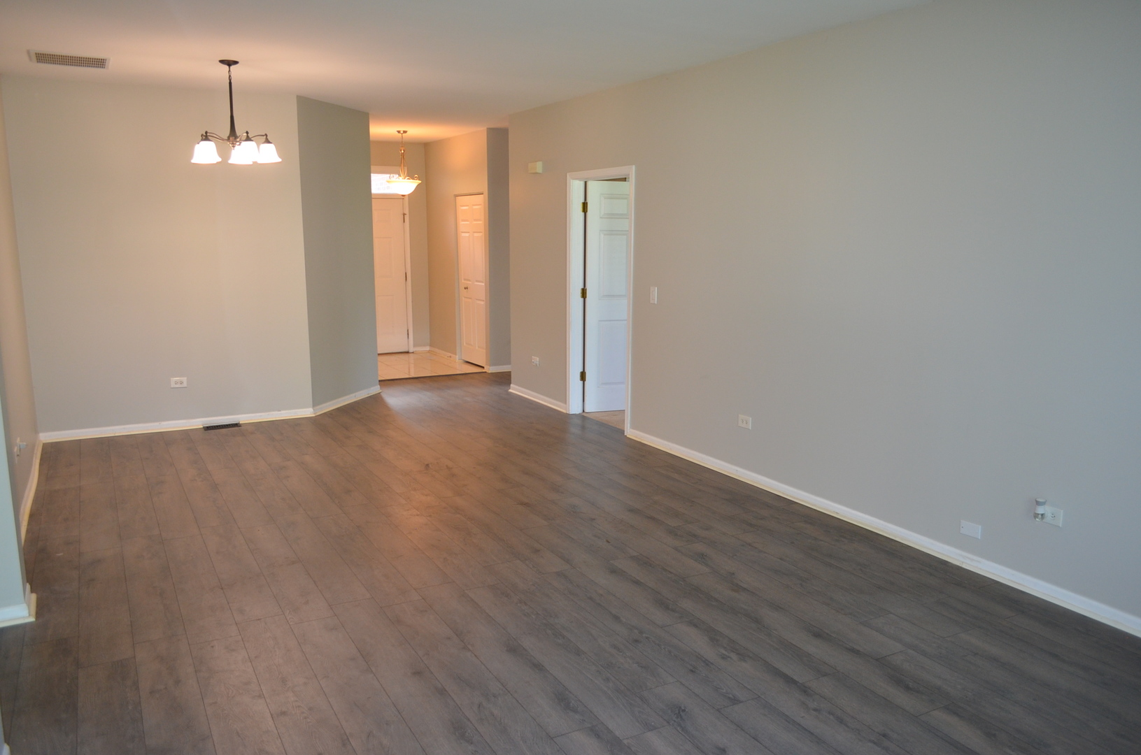 21205 W Cypress Lane, Plainfield, IL 60544