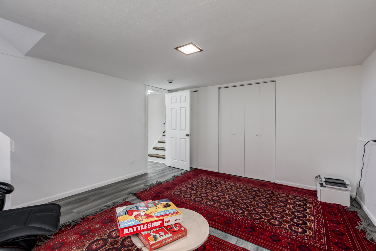 7025 N Kenton Avenue, Lincolnwood, IL 60712