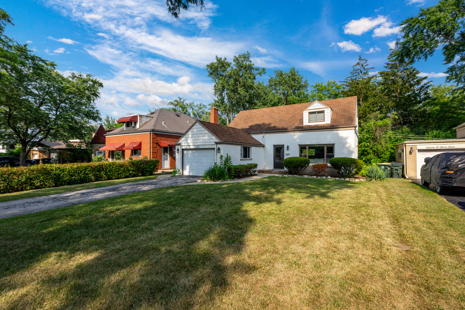 7025 N Kenton Avenue, Lincolnwood, IL 60712