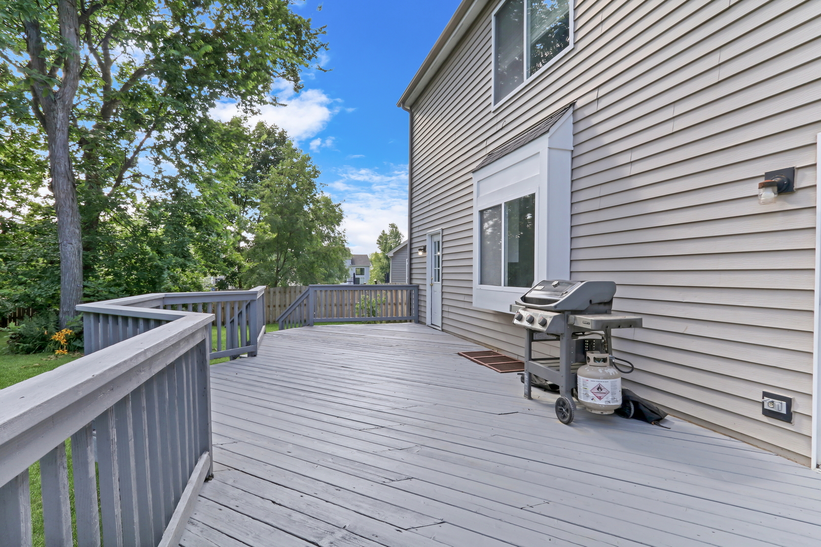 699 Snow Cap Court, Gurnee, IL 60031